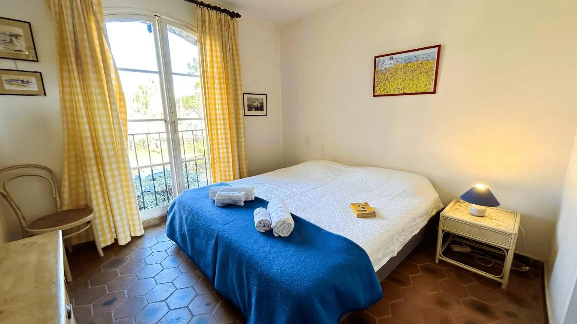 Big Fisherman House With Wifi And A Mooring Close To The Beach Grimaud France